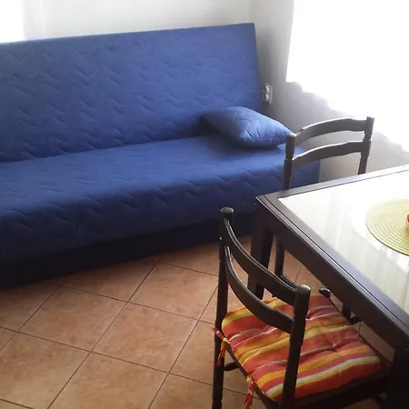 Rucna Apartament *