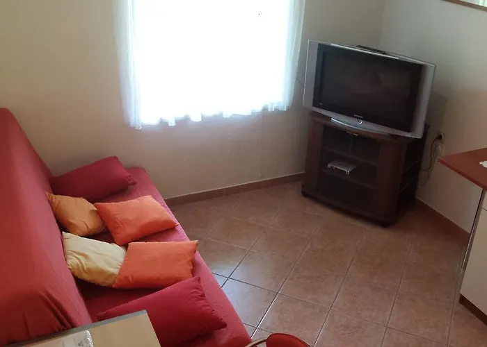 Rucna Апартаменты Кобарид